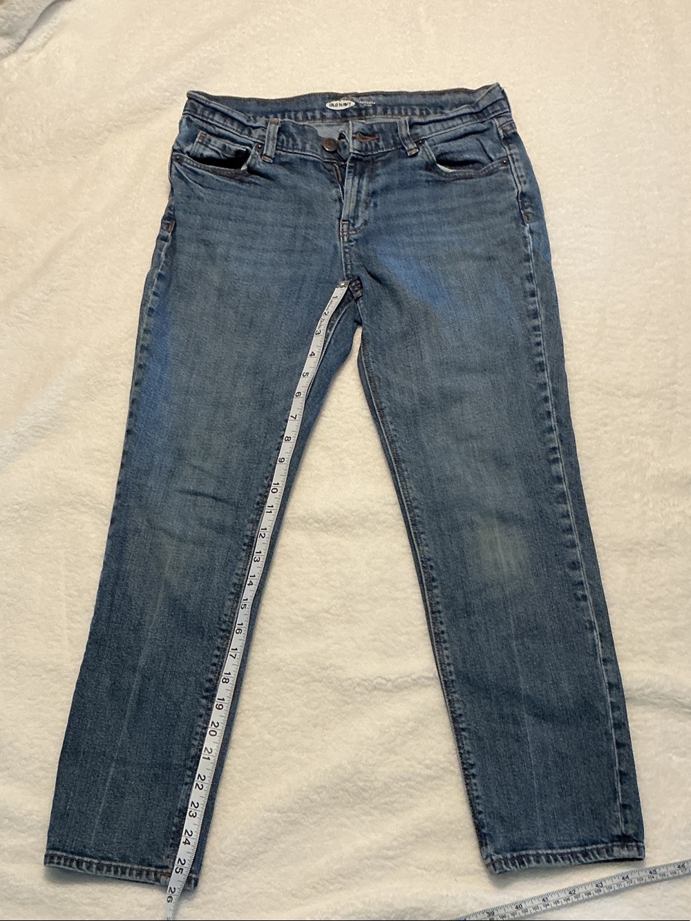 Old Navy Women's Skinny Jeans in Medium Blue Wash